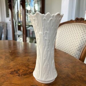 Lenox Cream Textured Vase